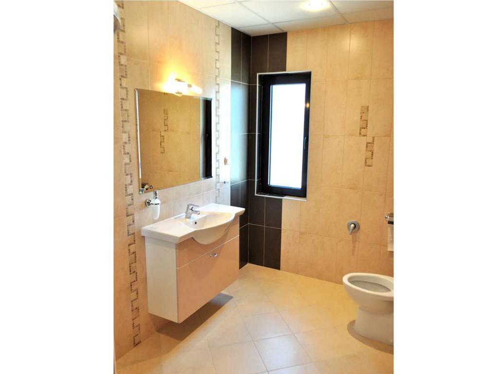Yustina Villas Guest House Ruang foto